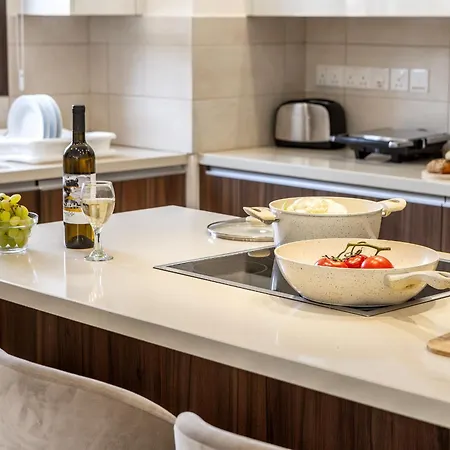Villa Ionion H5 *
