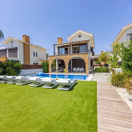 Villa Ionion H5 *
