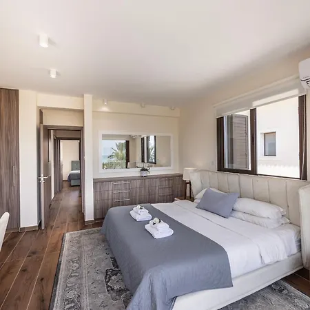 Villa Ionion H5 *